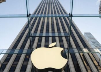 Apple’s Tim Cook Teases AI Features in iOS, Privacy Remains Paramount