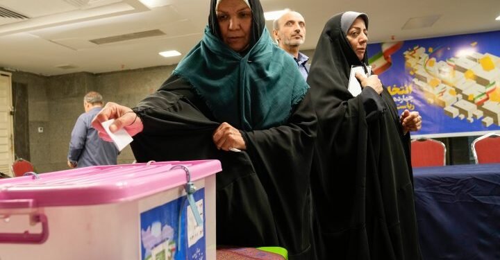 National Iranians Vote: Snap Election to Replace President Killed in Crash