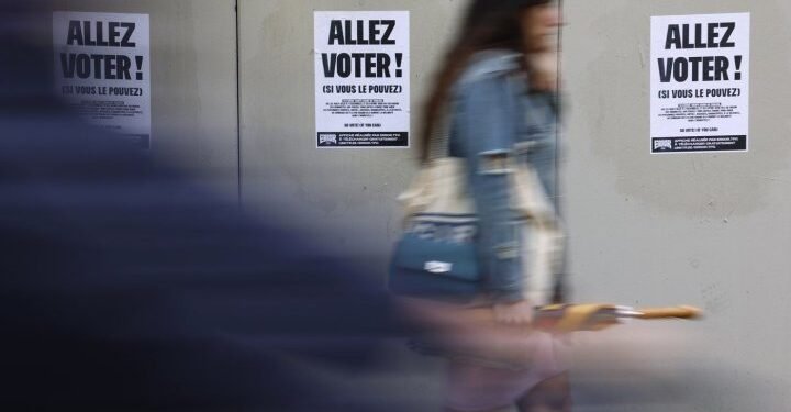 National: Election Candidates in France Face Campaign Trail Attacks National: Election Candidates in France Face Campaign Trail Attacks